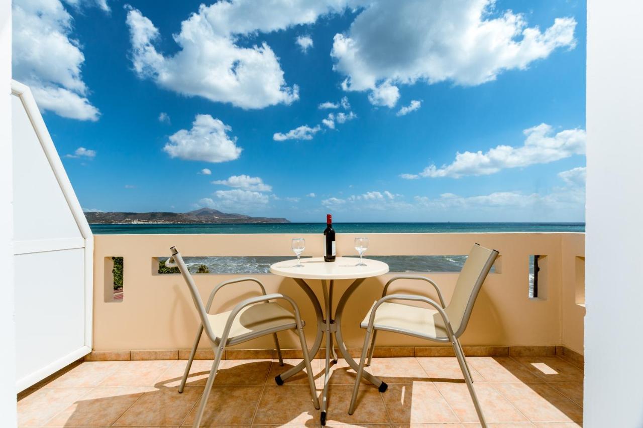 Asterina Seaside Apartments Каливес Экстерьер фото